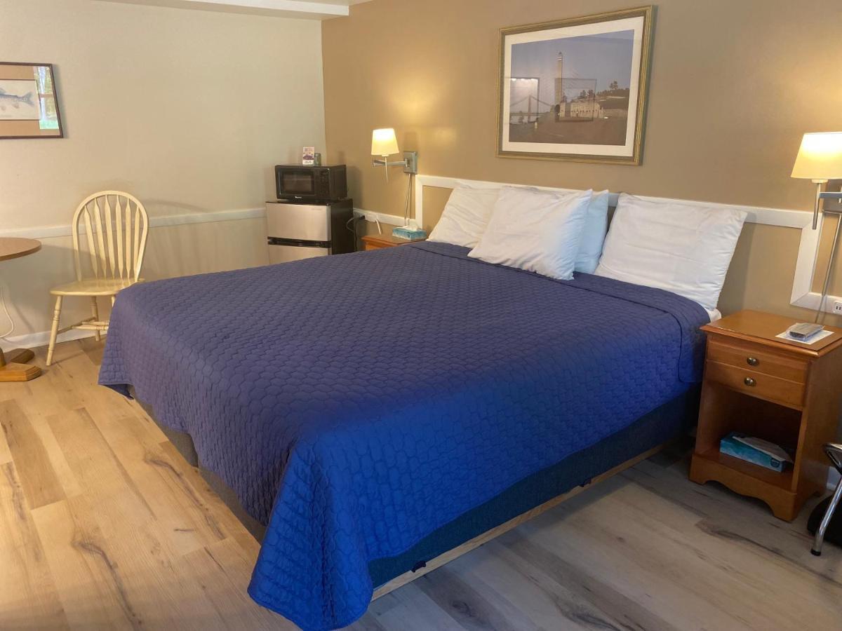 Bucksport Inn Bagian luar foto